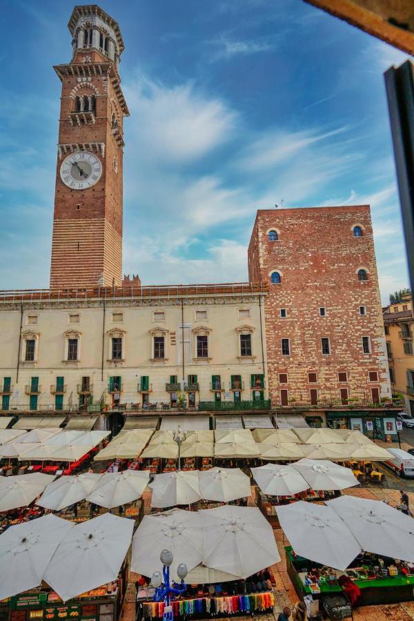 Apartmentsarena - Suite Mercatorum - Piazza Erbe Verona Exterior photo